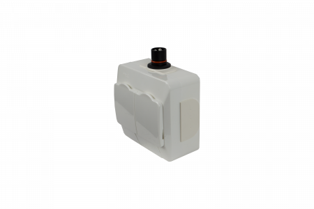 Plug-in para doble toma eléctrica