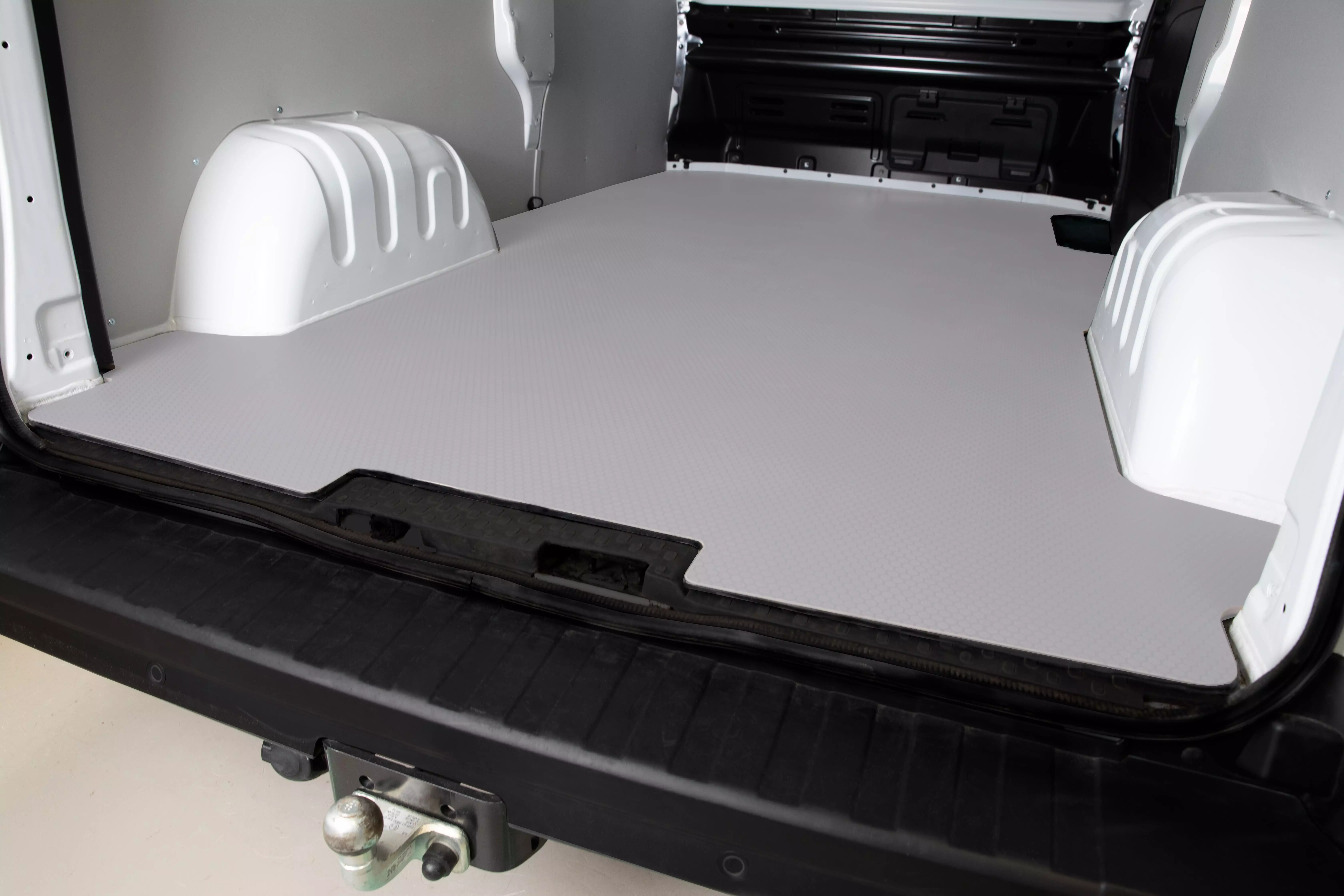 Piso Nissan Primastar