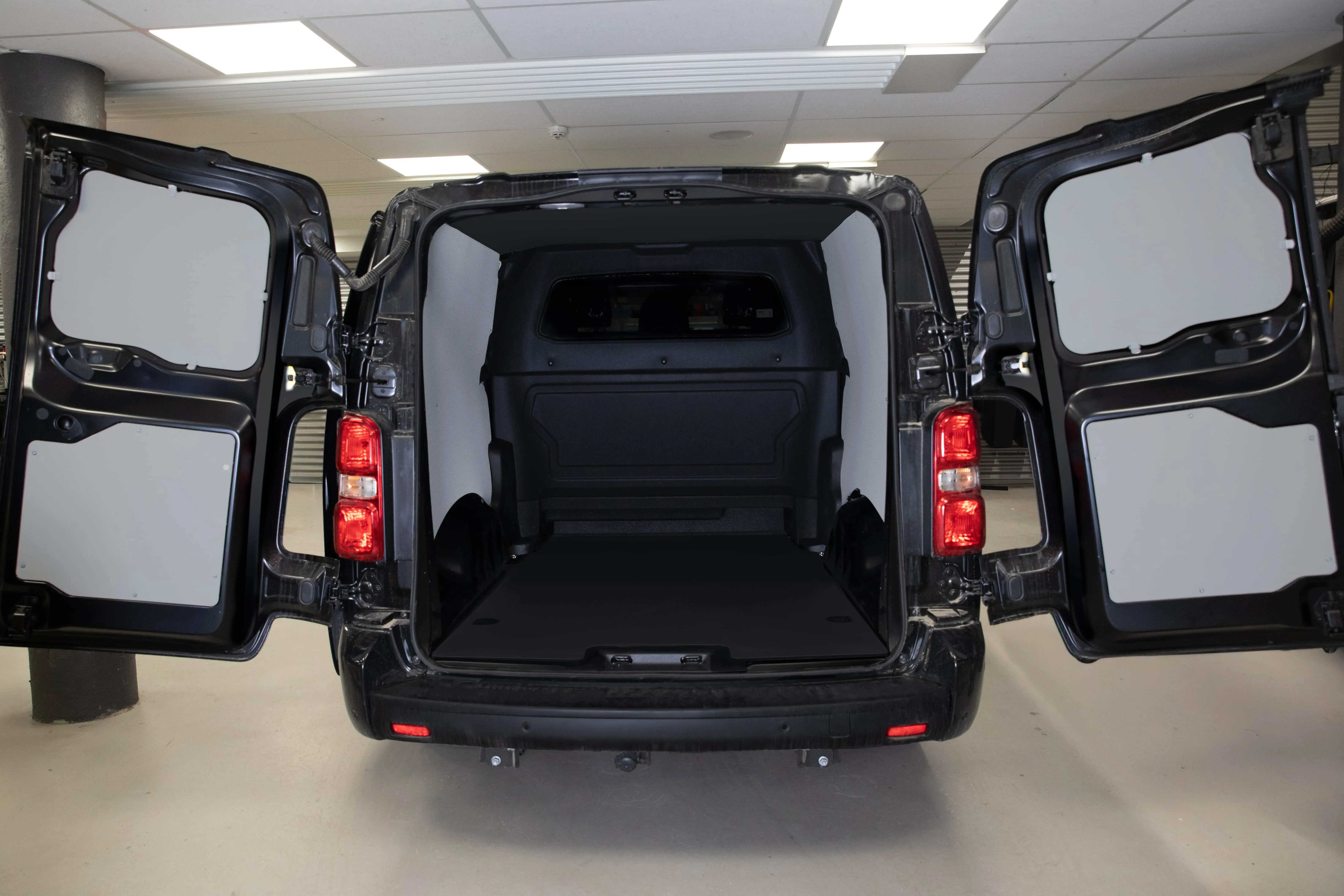Paneles Expert, Jumpy, ProAce, Vivaro y Scudo L3 Doble Cabina